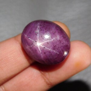 43 CT 1 Piece  Natural Star Ruby Loose Gemstone Oval Shape Cabochan 20x16x11 mm