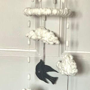 Nubes y mirlos vivero móvil techo colgante decoración de | Etsy