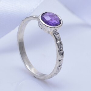Amethyst Ring, Sterling Silver Ring, Dainty Rings, Gift for Her, Amethyst Ring, Stacking Rings, Birthstone Ring, Mother&#39;s Day Gift