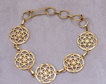 Pulseira de latão com flor da vida | Joias de geometria sagrada | Pulseira boho ajustável para ela | Presente espiritual para festivais | Pulseira com símbolo feita à mão