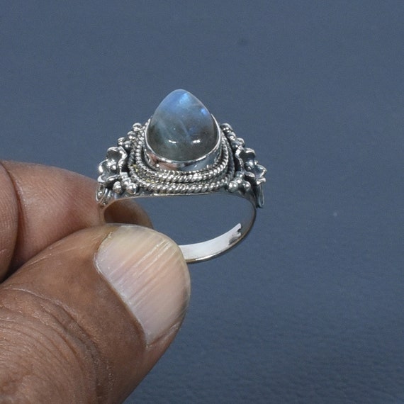 NATURAL BLUE LABRADORITE CHECKER CUT 925 SOLID STERLING SILVER RING NATURAL BLUE LABRADORITE CHECKER CUT 925 SOLID STERLING SILVER RING