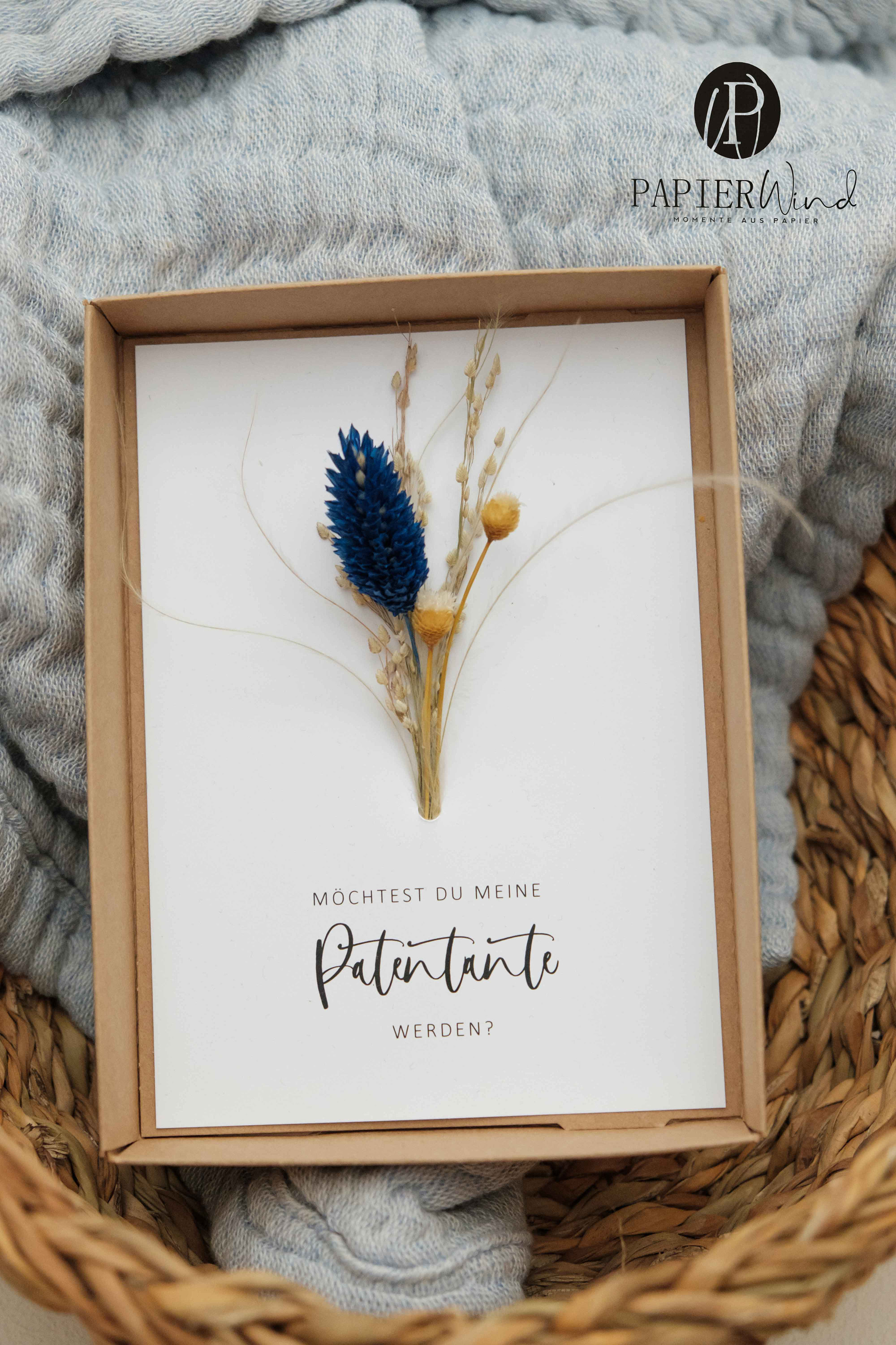 Patentante fragen: Geschenkschachtel CLARA Trockenblumen | Etsy