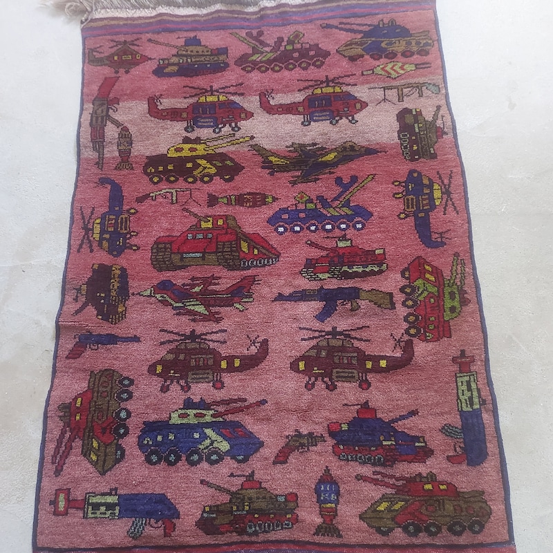 Russian Rug - Etsy