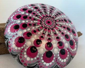 Art Stone, Mandala stone, Meditation Stone, Hand-painted,  Zen Garden, Mindfulness gift, Mandala Art, Paperweight, Dot Mandala, Painted Rock