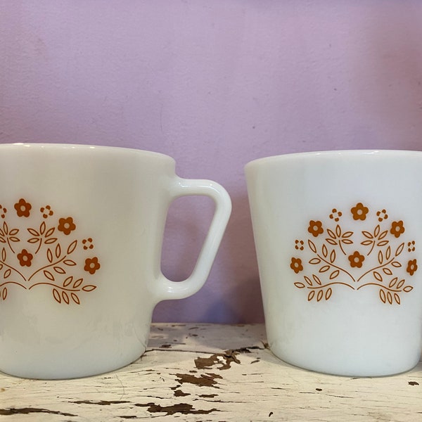 Set of 2 vintage Pyrex Summer Impressions coffee mugs