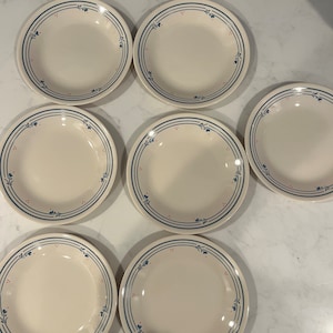 Corelle vintage Country Violets side dessert bread and butter plates set of 7