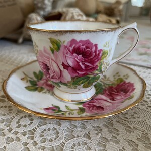 Royal Albert Bone China England American Beauty floral pink roses teacup and saucer