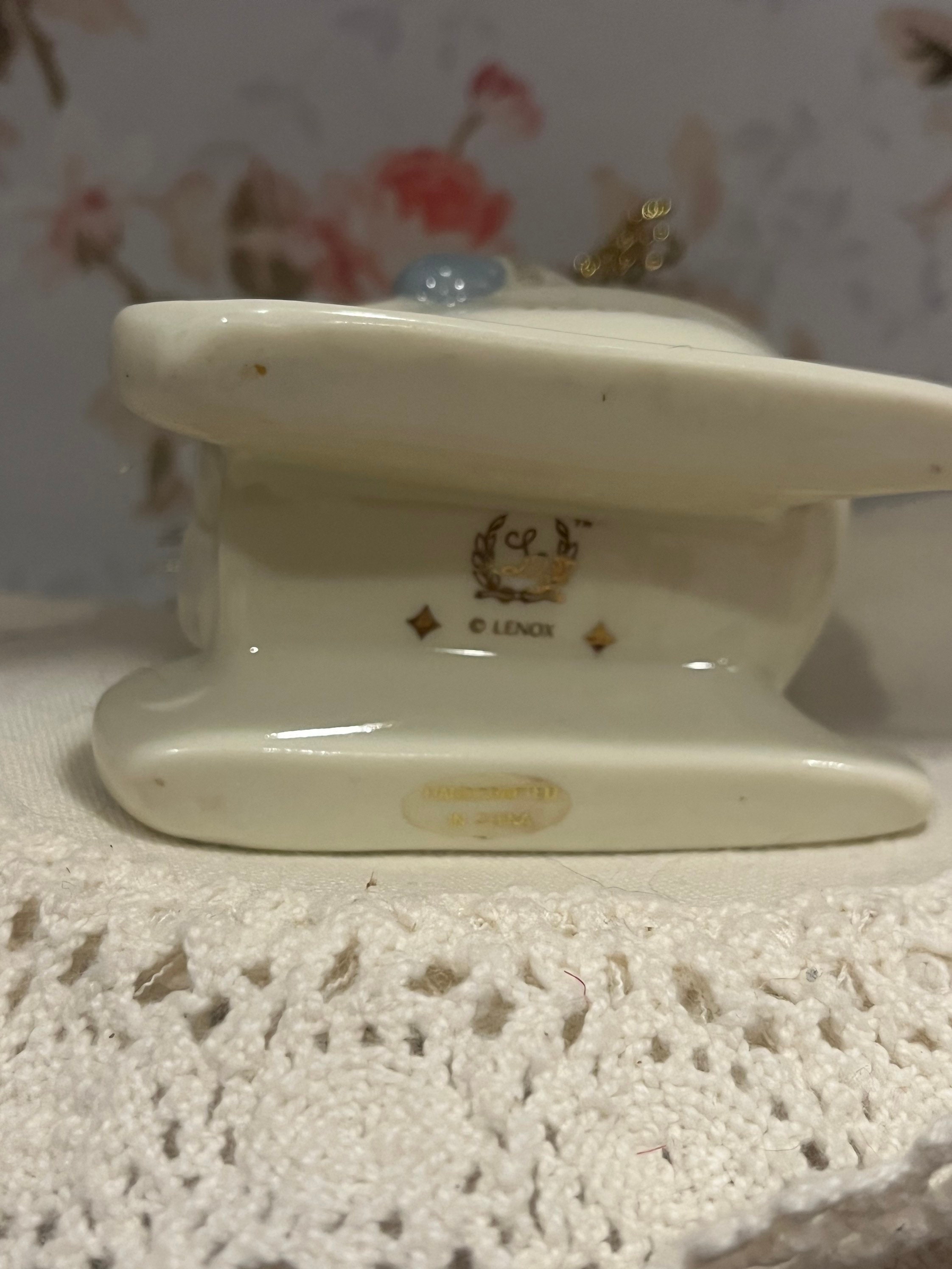 ❁⃘*.゜ naduna❁⃘*.゜すのチル SnowMan Lenox Cute Holiday Christmas Snowman on Sled Ornament 1999