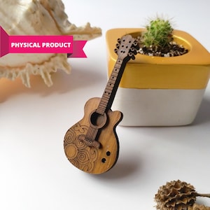 The Guitar Wooden Brooch - Father&#39;s Day, Function , Gift to love, gift to groom & bride, Birthday Gift, Special Gift to someone you love