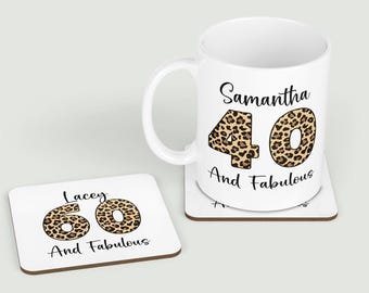 Taza de cumpleaños personalizada con estampado de leopardo, edad y nombre personalizados - Posavasos opcional