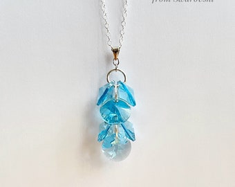 Cluster Crystal Sterling Silver Necklace with Swarovski 12mm Aquamarine Rivoli Crystals. Cluster Necklace. Aquamarine Cluster Necklace.