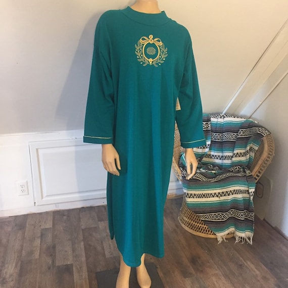 Vintage Bernette Nightgown, One Size Nightgown, Ch