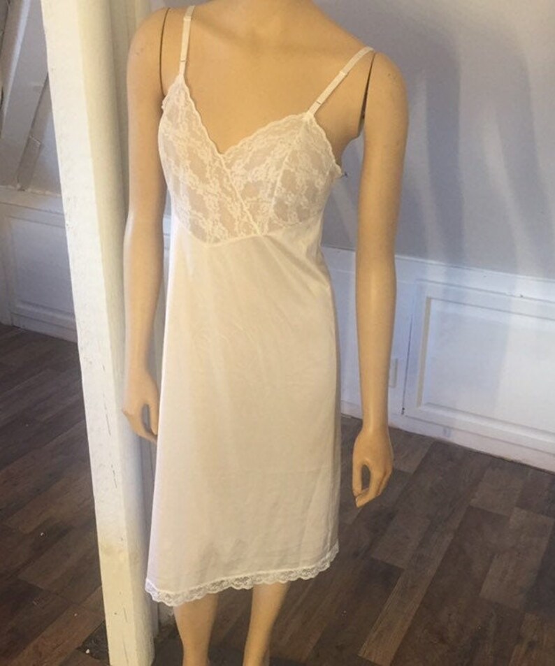 Vintage Vanity Fair Full Slip Lace Slip Size 34 Slip Etsy