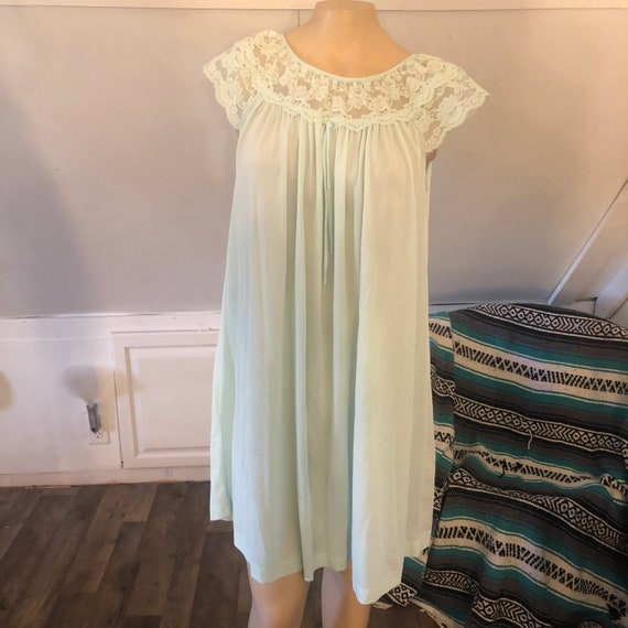 Vintage Gilead Nightgown, Medium, Mint Green, Wom… - image 1