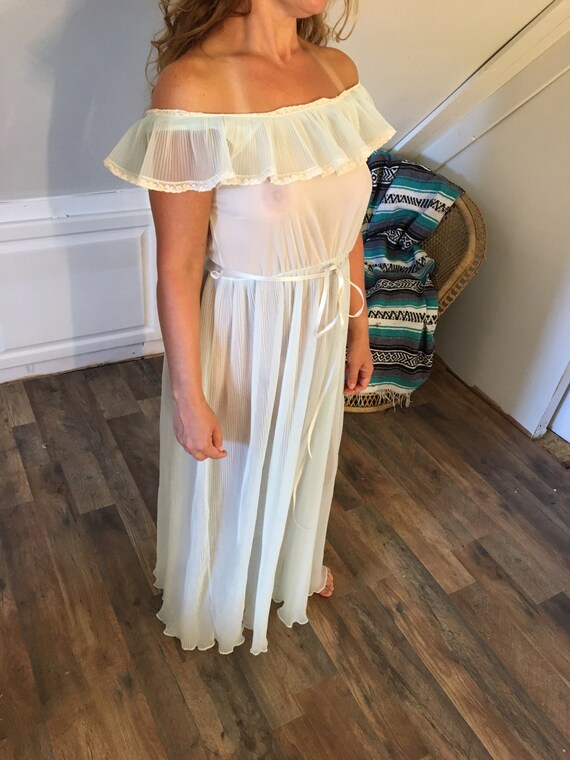Vintage Nan Flower Original Nightgown, Size 34, Pl