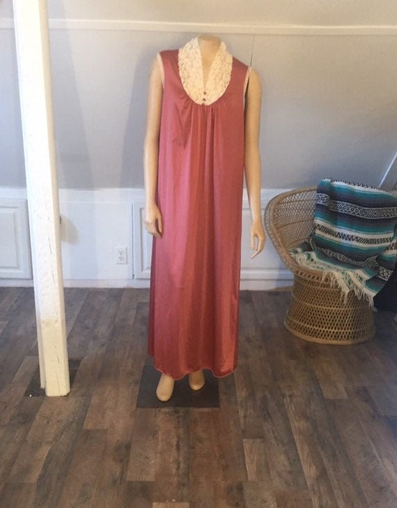 Vintage Nightgown Small, Unique Colored Nightgown,