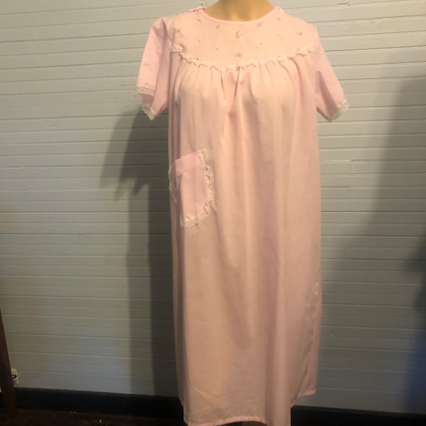 Vintage Katz Nightgown, Pink, Medium, Hospital Gown Style, Polyester, Cotton, USA, Back Closure, Comfortable, Modest, Women's Sleepwear