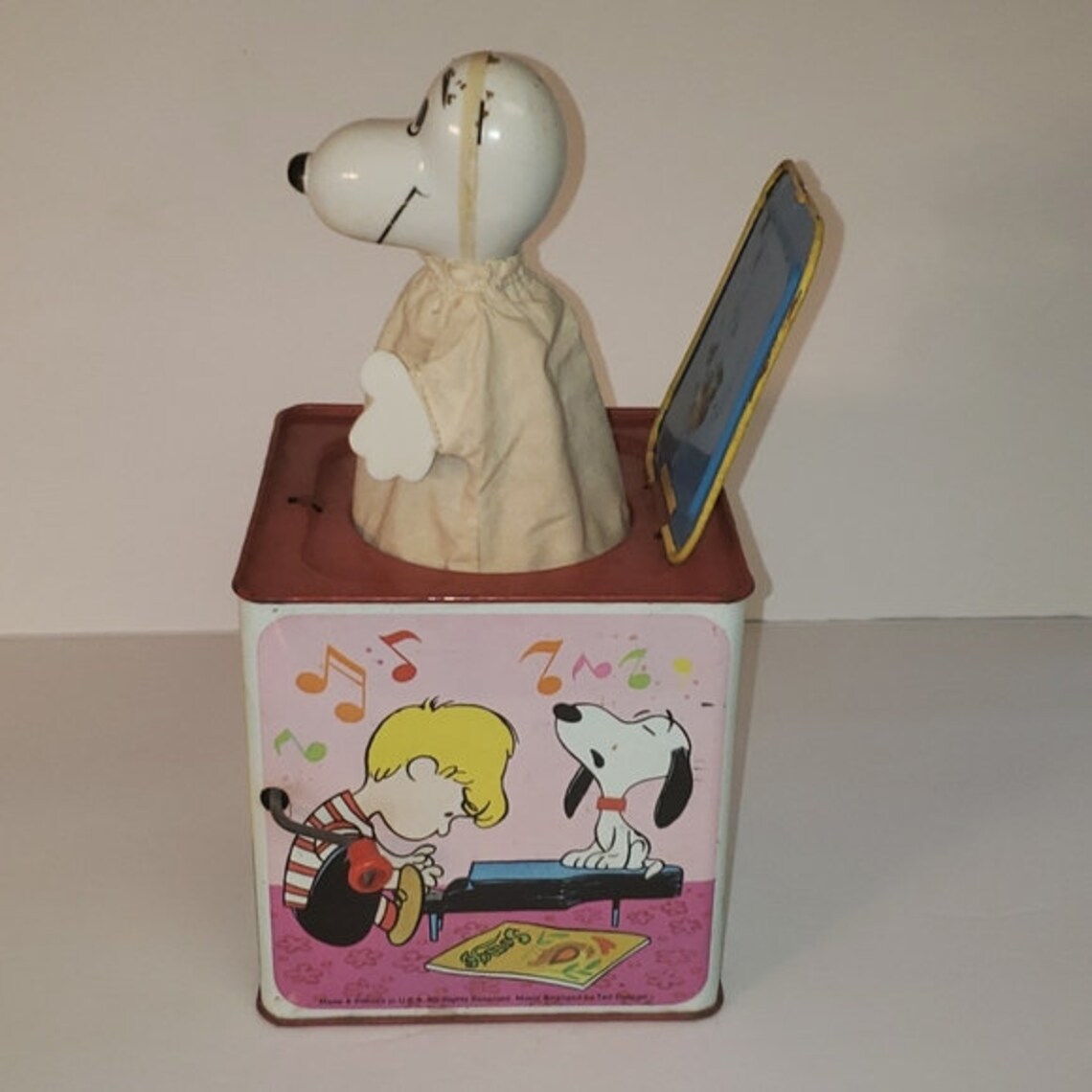 Snoopy Music Box peanuts character | Etsy