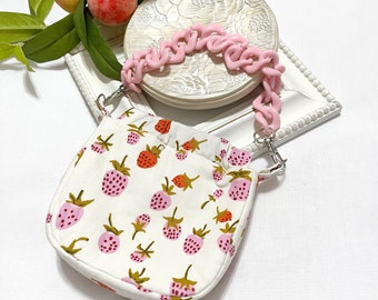 Kawaii Strawberry Mini Bag with Acrylic Chain Flex Frame Mini Pouch Cosmetic Pouch Lip Stick Holder Coin Purse Card Case Birthday Gift