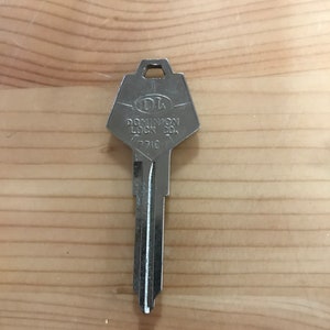 Dominion lock Co uncut Chrysler key number 771CH