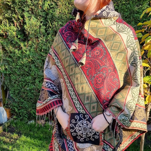 Yak wool blend poncho,  boho poncho, tribal design hooded poncho, kangaroo pocket, Himalayan hippie poncho, natives pattern, tribal style