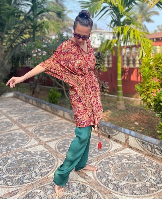 Modieuze kaftan boho chique zijden kaftan korte kaftan kaftan tuniekjurk korte tuniek abstracte print one size fits all blouse jurk Etsy Nederland