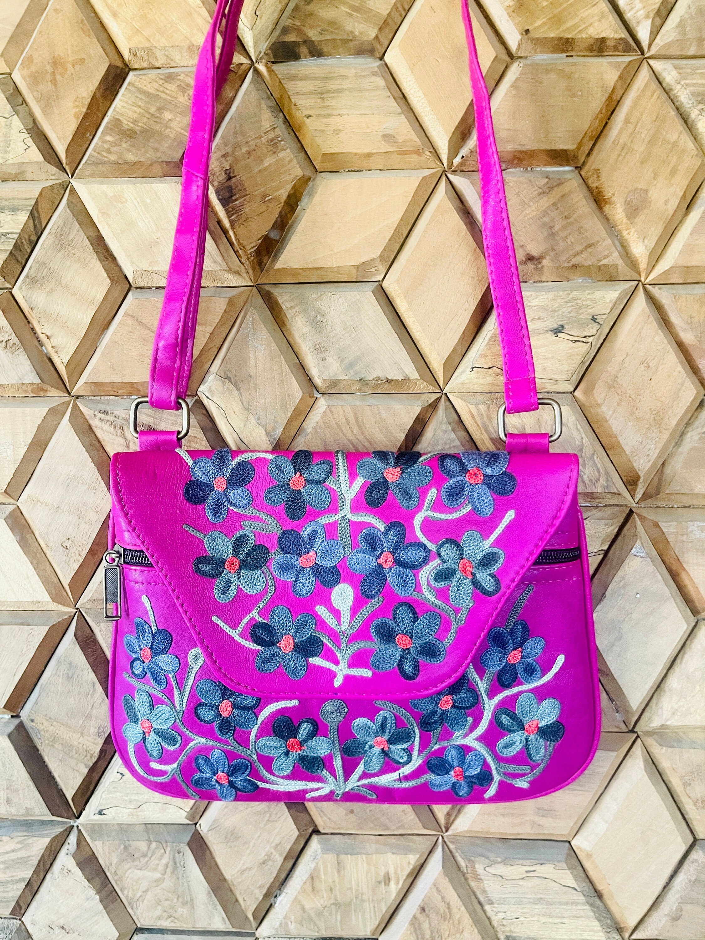 Cute 100% Leather Shoulder Bag Flowers Pattern, Stylish Handbag/crossbody Bag, Floral Embroidery, Ladies and Girls Shoulder Bag, Cyclamen - Etsy Cute 100% Leather Shoulder Bag Flowers Pattern, Stylish Handbag/crossbody Bag, Floral Embroidery, Ladies and Girls Shoulder Bag, Cyclamen - Etsy