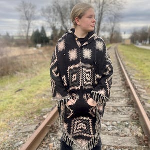 Warm and comfy Yak wool blend poncho,  boho poncho, tribal design hooded poncho, kangaroo pocket, Himalayan hippie poncho,  geometric design