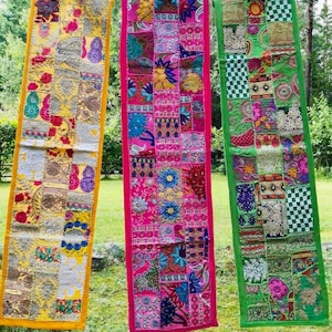 Runner da tavolo vintage in cotone indiano patchwork: arazzo boho ricamato