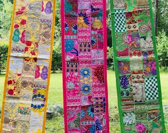 Indische Vintage Baumwolle Patchwork Tischläufer, Wandbehang, dekorative Läufer, handgefertigt in Rajasthan, bestickt Boho Wandteppich