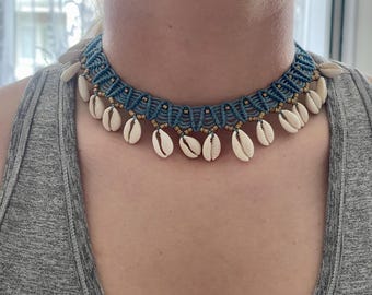 Macrame Cowrie Shell Necklace: Adjustable Beach Boho Jewelry