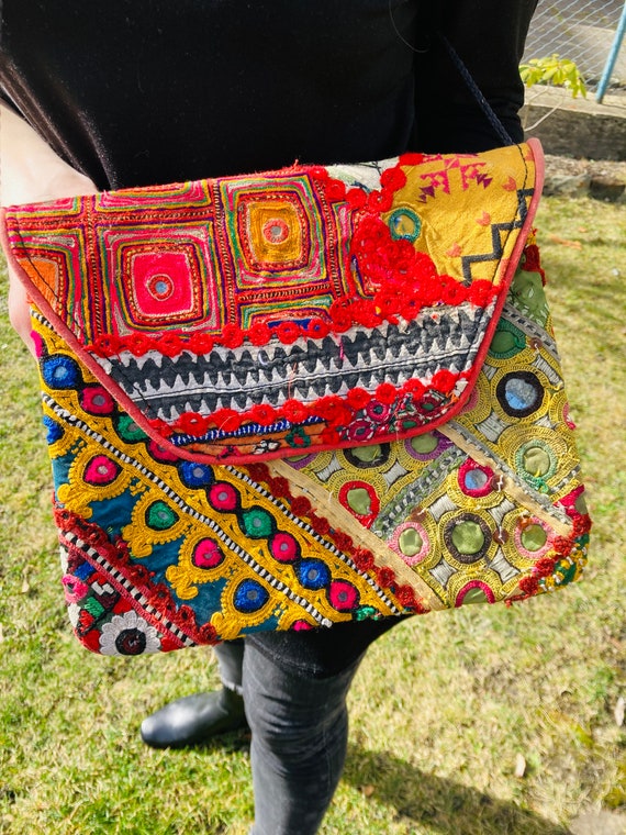 Beautiful vintage tribal banjara gypsy purse, ban… - image 2