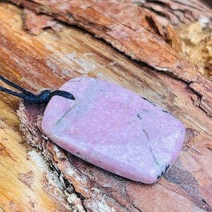 Rhodonite Amulet, Rhodonite Crystal Necklace, Rhodonite stone, pendant, compassion. unconditional love, understanding, altruism, peace