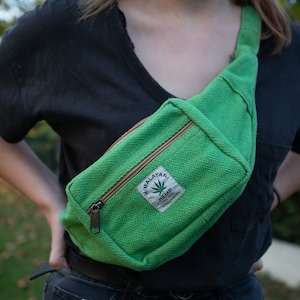Große Hanf Bauchtasche, grüne Gürteltasche, große Bauchtasche, bunte Gürteltasche, grüne Bauchtasche, Cross-Body Bag, vegane Geldtasche, Himalaya Hanf