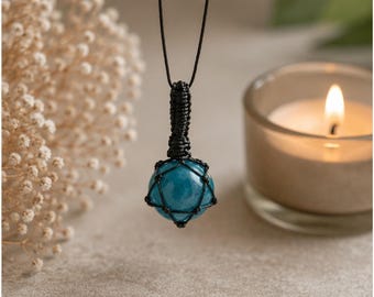Round Apatite Stone Necklace in Natural Cotton Cord Macrame – Spiritual Handmade Jewelry