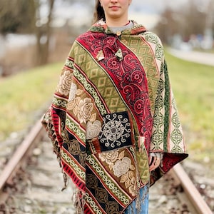 Yak wool blend poncho,  boho poncho, tribal design hooded poncho, kangaroo pocket, Himalayan hippie poncho, natives pattern, tribal style