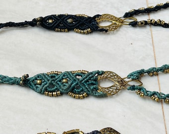 Macrame Foot Necklace with Brass: Bohemian Beach Anklet