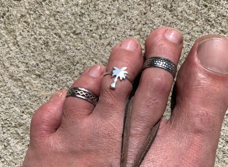 Sterling Silver .925 Mens 2mm Geometric Fitted Toe Ring sizes Etsy