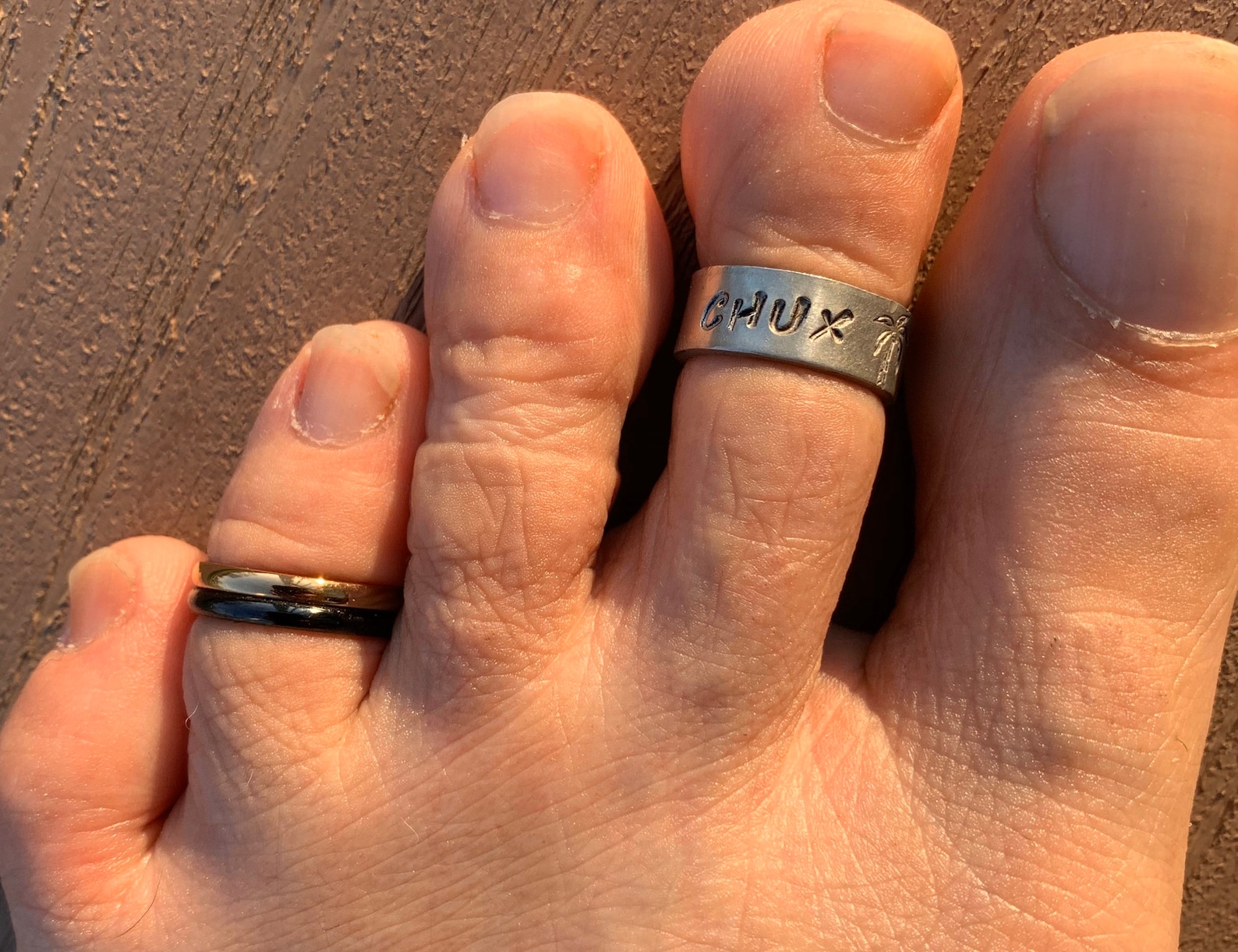 Stainless Steel Mens BLACK & GOLD 2mm Fitted Toe Ring Etsy