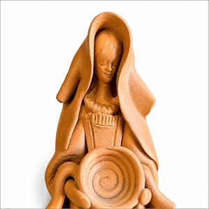 MASSIDDA Cagliari Terracotta Figurine - Mid Century 1960s Sardinian Pottery Girl with Corbula Basket Italian Folk Art Sculpture 7.25"
