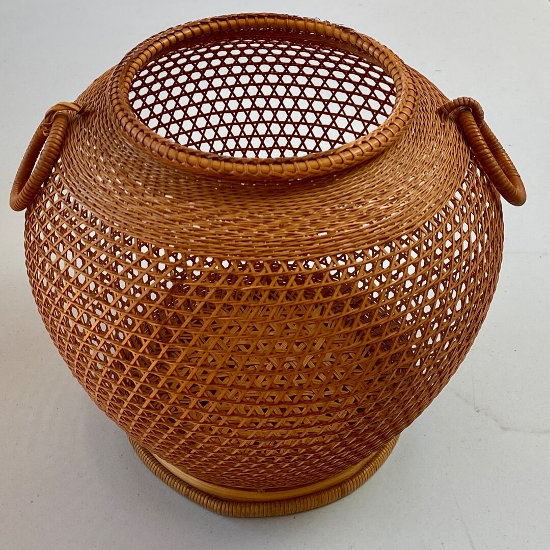 IKEBANA Japanese Fine Weave Bamboo Basket Vase Shape Vintage Etsy