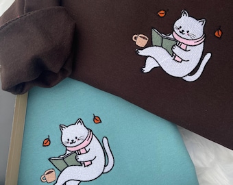 Sudadera con bordado de gato lector, acogedora camiseta de gato lector, sudadera de otoño con bordado de amante de los libros, sudadera con capucha de lector.