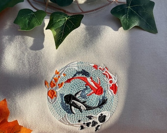 Sudadera con bordado japonés de peces koi, sudadera con capucha bordada de carpa asiática, camiseta otoñal estilo cottagecore con animales de la naturaleza china, regalo de pesca