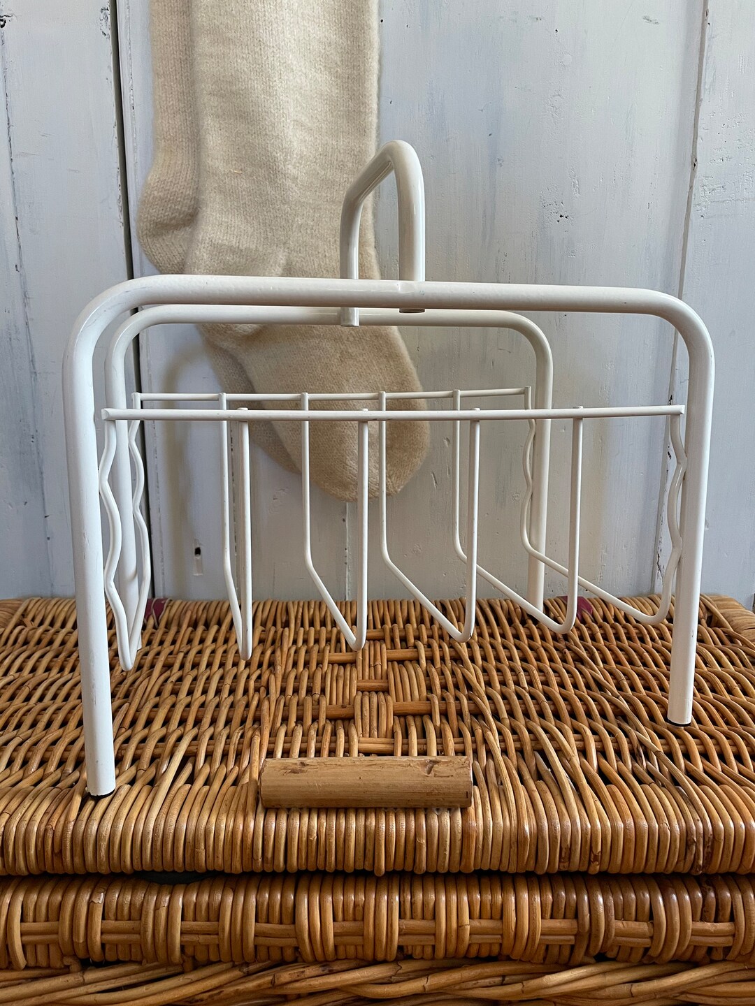 Vintage Magazine Rack - Etsy