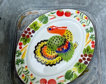 Vintage enamel dishes