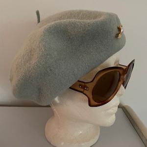 Vintage wool beret