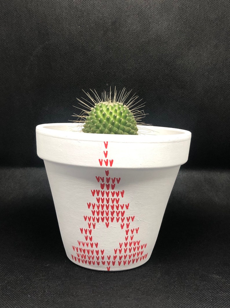 Download Love Heart Christmas Tree Hand Painted Terracotta Plant ...