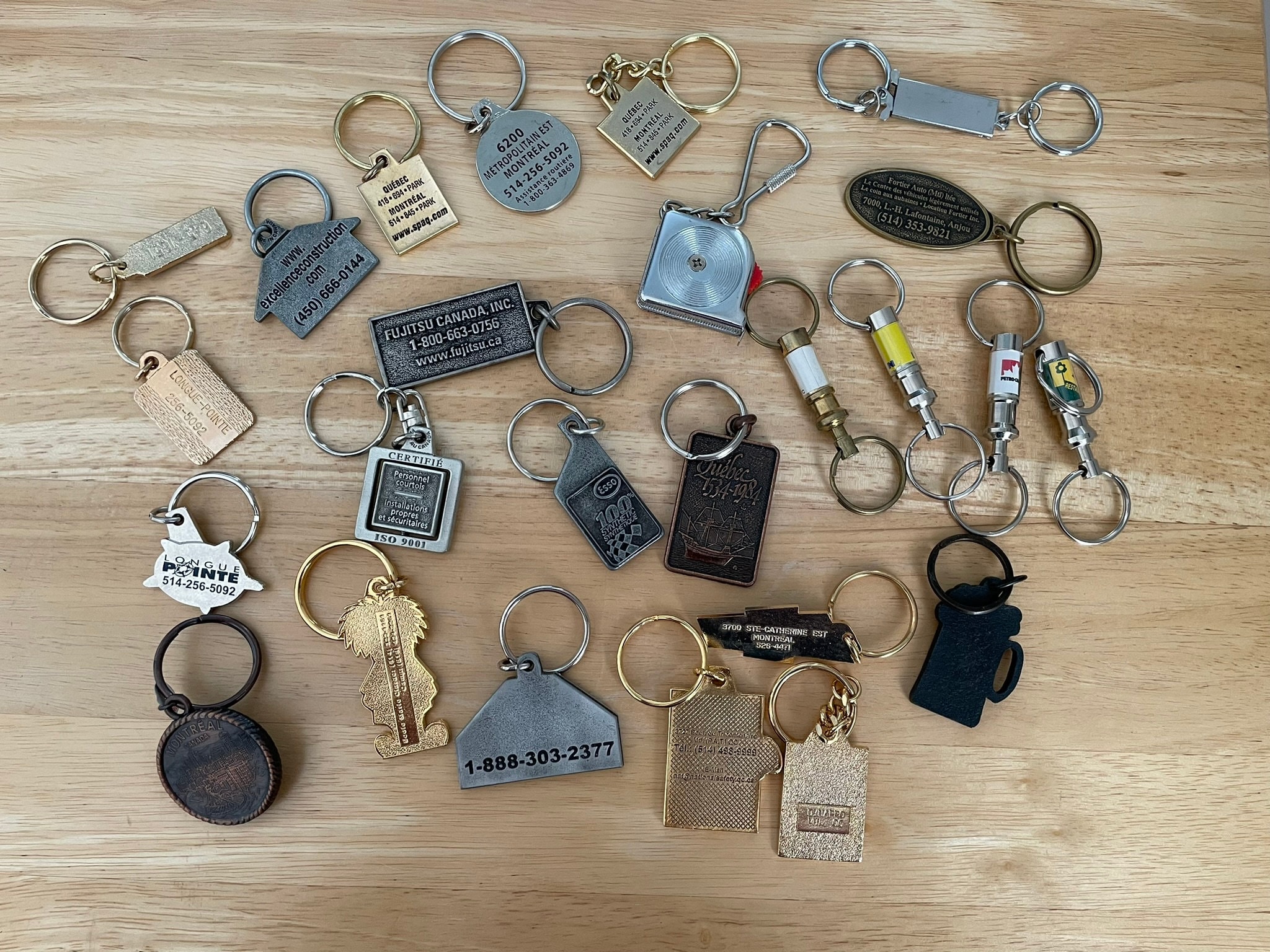 Keychain Collection Vintage Travel Souvenirs Company Promo
