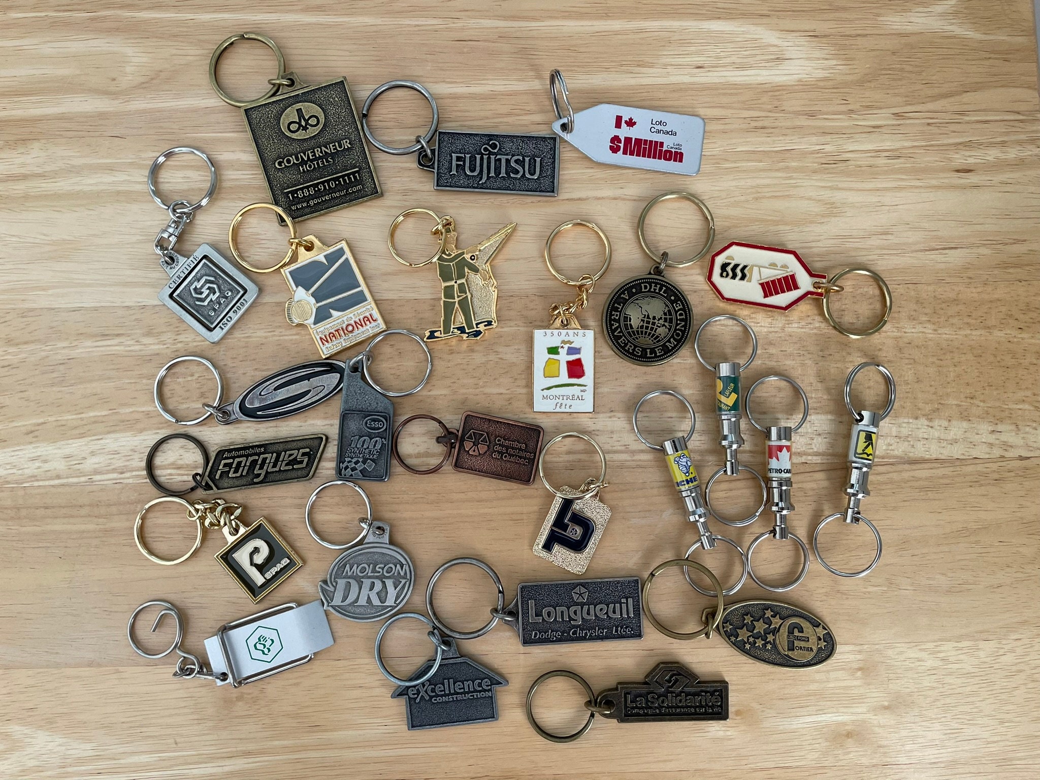 小物 doublet 7 WORDS KEYCHAIN Amazon.com: ssass Personalized Keychain, Custom Embroidery