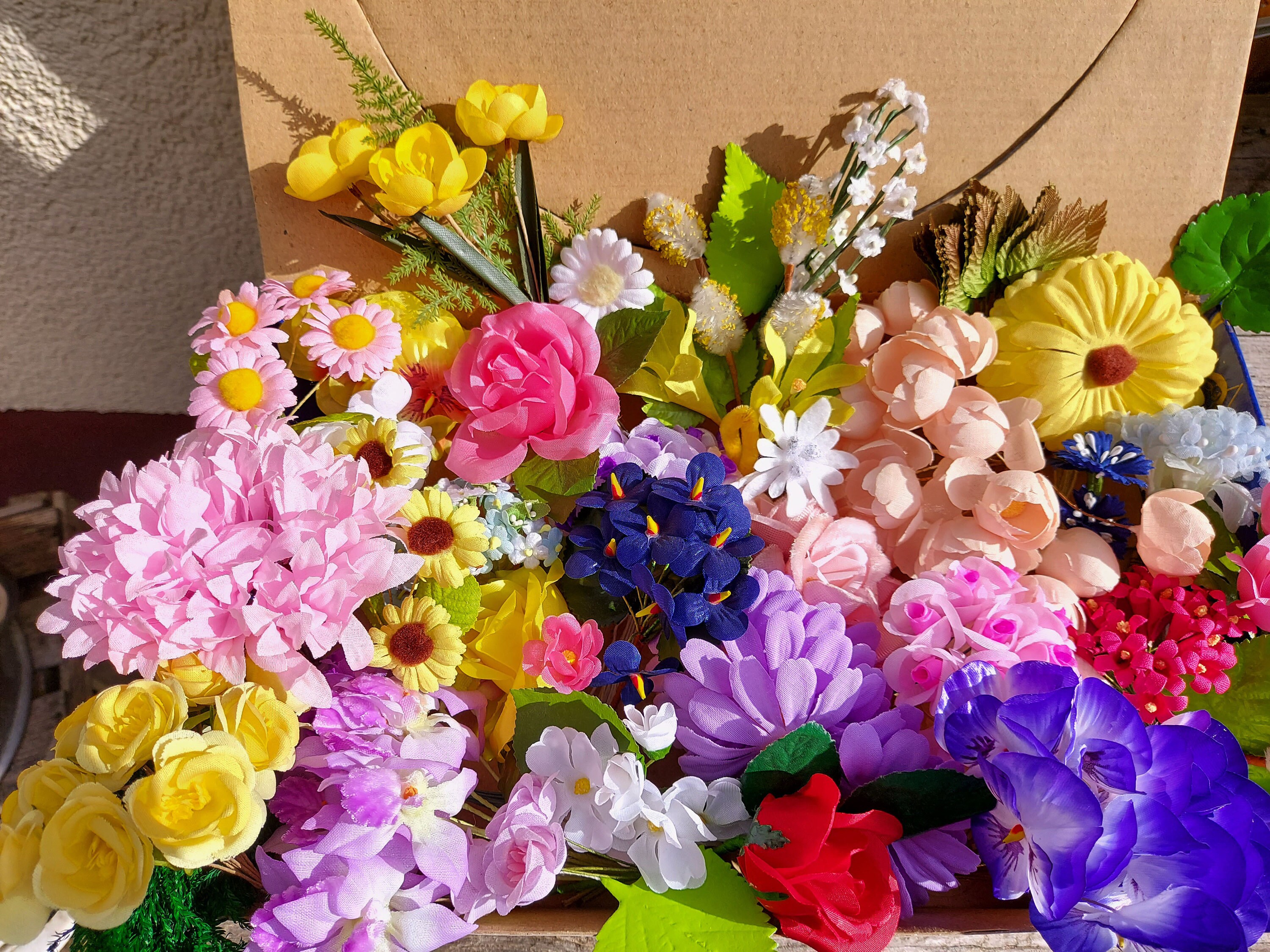 Colorful fake flowers discount